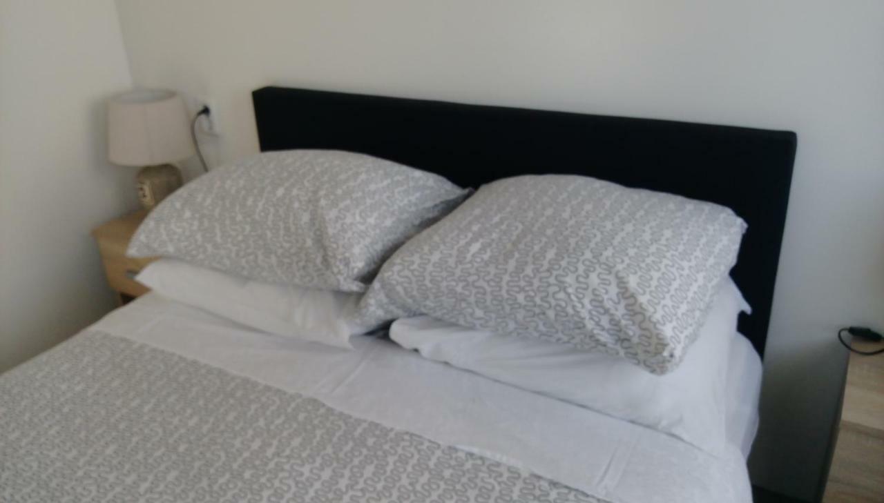 Bon Bed & Breakfast アムステルダム エクステリア 写真