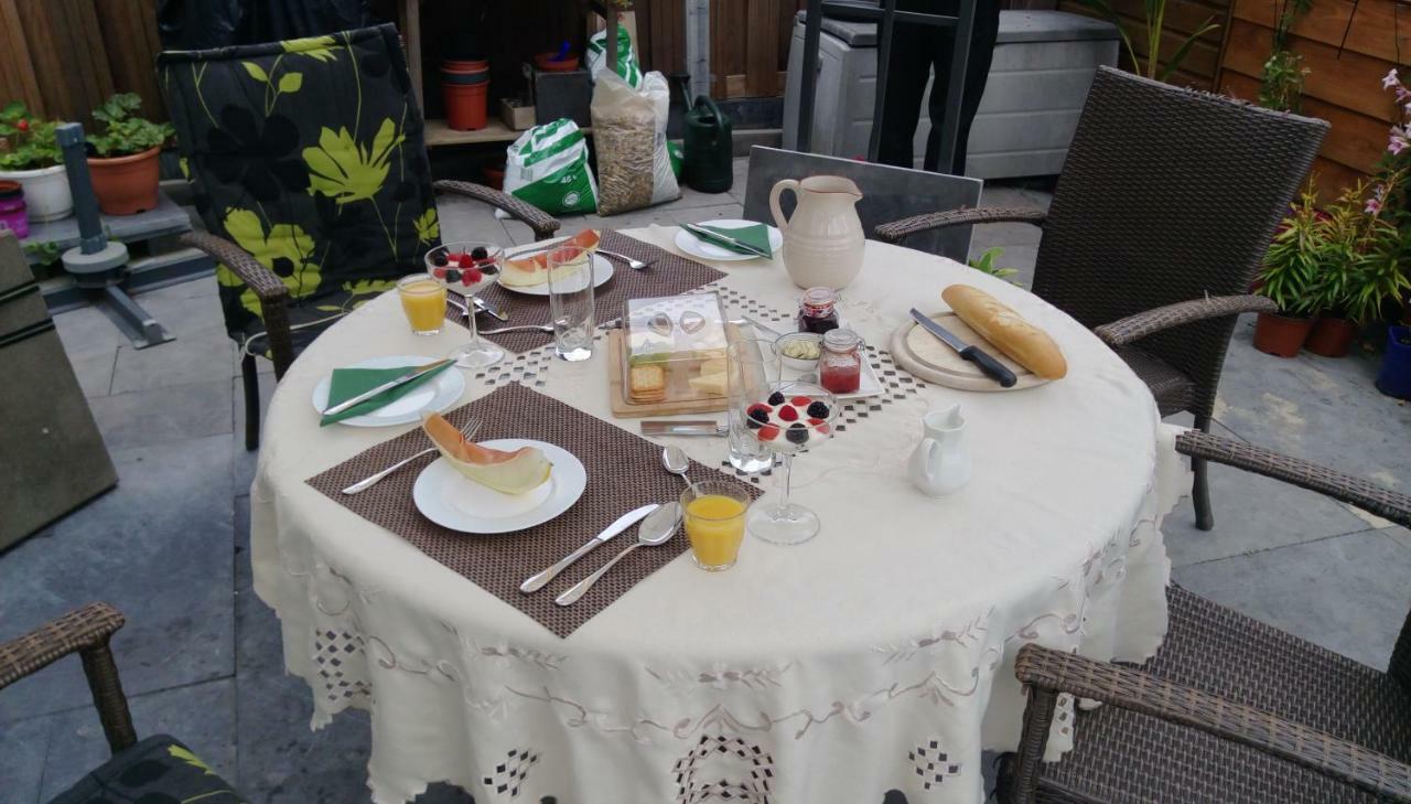 Bon Bed & Breakfast アムステルダム エクステリア 写真
